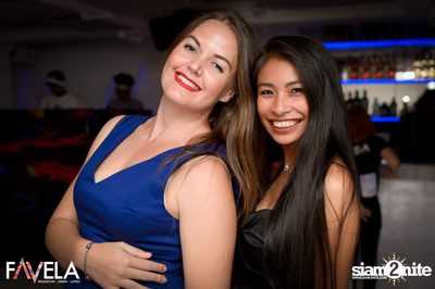 Friday Night at Favela Thonglor — photo 11