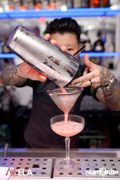Friday Night at Favela Thonglor — photo 35
