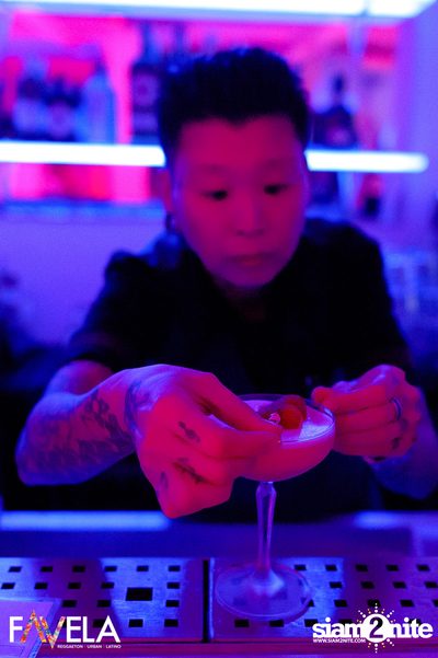 Friday Night at Favela Thonglor — photo 36