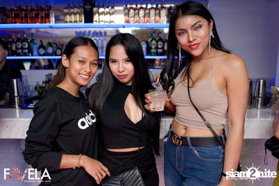 Friday Night at Favela Thonglor — photo 44