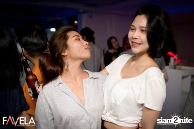 Friday Night at Favela Thonglor — photo 65