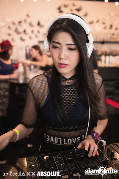 amBar Pool Party ที่ แอมบาร์ — photo 36