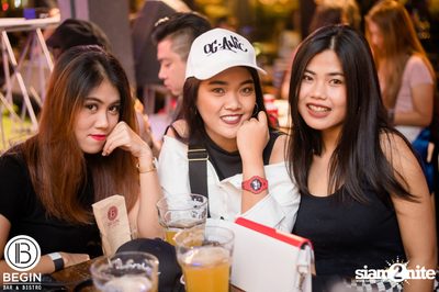 Og-anic x Lazyloxy ที่ บีกิน บาร์ — photo 14