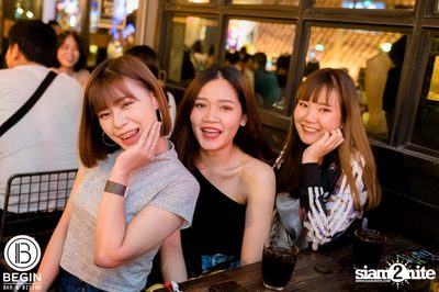 Og-anic x Lazyloxy ที่ บีกิน บาร์ — photo 23