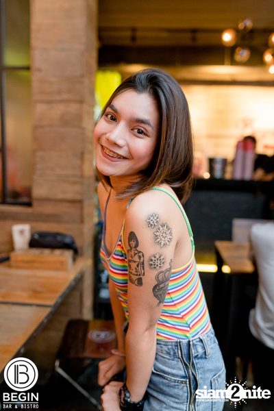 Og-anic x Lazyloxy ที่ บีกิน บาร์ — photo 41