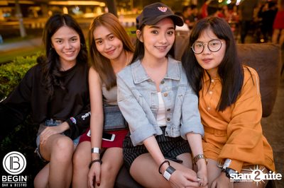 Og-anic x Lazyloxy ที่ บีกิน บาร์ — photo 80
