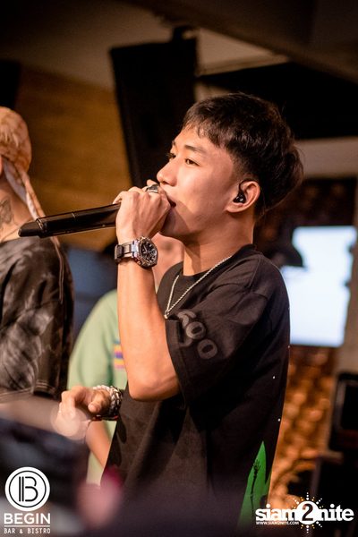 Og-anic x Lazyloxy ที่ บีกิน บาร์ — photo 91