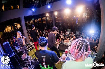 Og-anic x Lazyloxy ที่ บีกิน บาร์ — photo 104