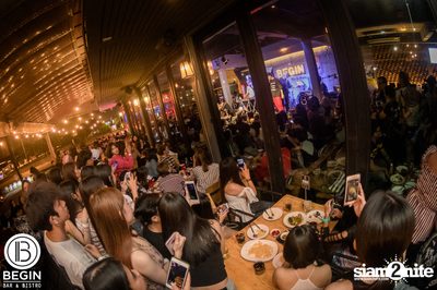 Og-anic x Lazyloxy ที่ บีกิน บาร์ — photo 112