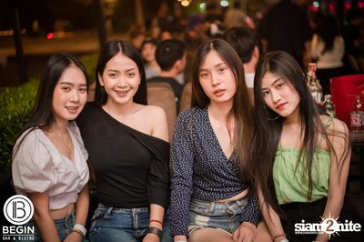 Og-anic x Lazyloxy ที่ บีกิน บาร์ — photo 115