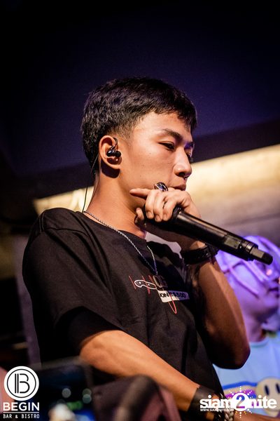 Og-anic x Lazyloxy ที่ บีกิน บาร์ — photo 136