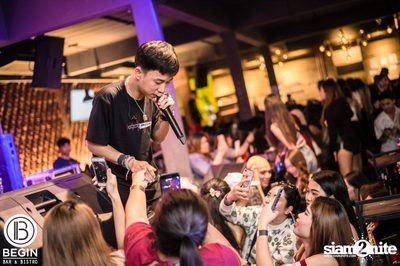 Og-anic x Lazyloxy ที่ บีกิน บาร์ — photo 144