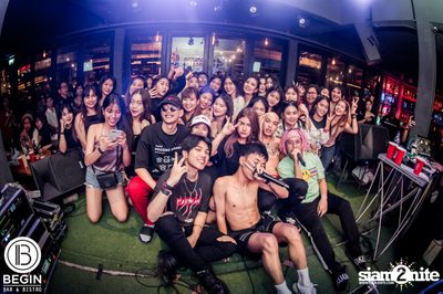 Og-anic x Lazyloxy ที่ บีกิน บาร์ — photo 169