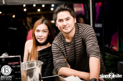 Og-anic x Lazyloxy ที่ บีกิน บาร์ — photo 171
