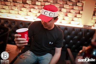 Og-anic x Lazyloxy ที่ บีกิน บาร์ — photo 191