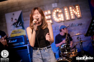 Og-anic x Lazyloxy ที่ บีกิน บาร์ — photo 196