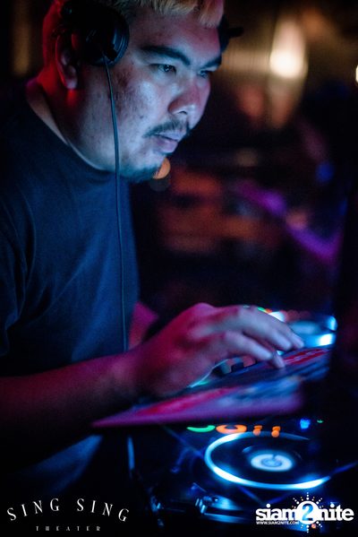 BLING IT กับ Bangkok Invaders ที่ ซิง ซิง เธียเตอร์ — photo 11
