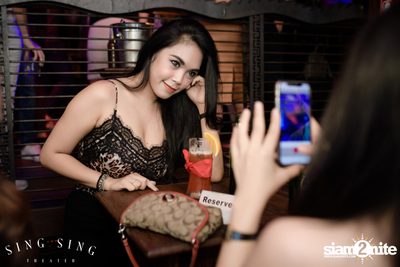 BLING IT กับ Bangkok Invaders ที่ ซิง ซิง เธียเตอร์ — photo 13