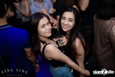 BLING IT กับ Bangkok Invaders ที่ ซิง ซิง เธียเตอร์ — photo 28