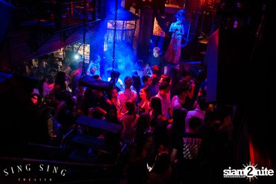 BLING IT กับ Bangkok Invaders ที่ ซิง ซิง เธียเตอร์ — photo 40