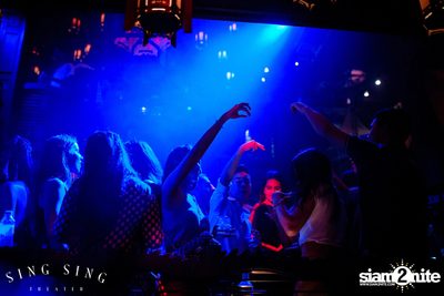BLING IT กับ Bangkok Invaders ที่ ซิง ซิง เธียเตอร์ — photo 50