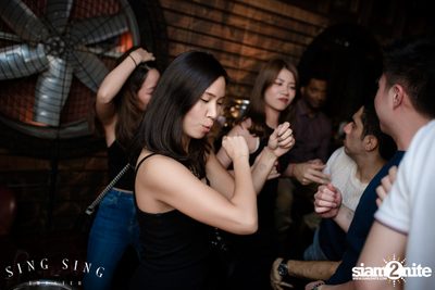 BLING IT กับ Bangkok Invaders ที่ ซิง ซิง เธียเตอร์ — photo 97