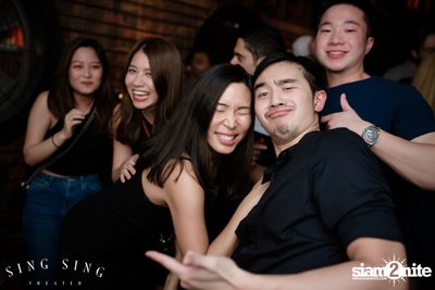 BLING IT กับ Bangkok Invaders ที่ ซิง ซิง เธียเตอร์ — photo 98