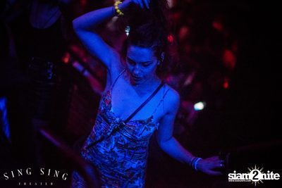 BLING IT กับ Bangkok Invaders ที่ ซิง ซิง เธียเตอร์ — photo 112