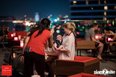 Ladies Night Launch Party ที่ เรดสแควร์ รูฟท็อป บาร์ — photo 14