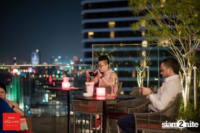 Ladies Night Launch Party ที่ เรดสแควร์ รูฟท็อป บาร์ — photo 29