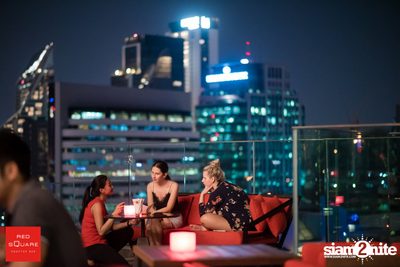 Ladies Night Launch Party ที่ เรดสแควร์ รูฟท็อป บาร์ — photo 44