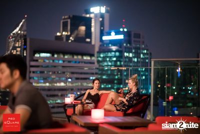 Ladies Night Launch Party ที่ เรดสแควร์ รูฟท็อป บาร์ — photo 47