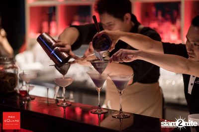 Ladies Night Launch Party ที่ เรดสแควร์ รูฟท็อป บาร์ — photo 49
