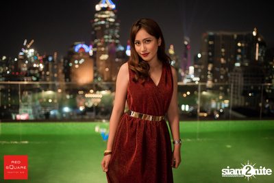 Ladies Night Launch Party ที่ เรดสแควร์ รูฟท็อป บาร์ — photo 54