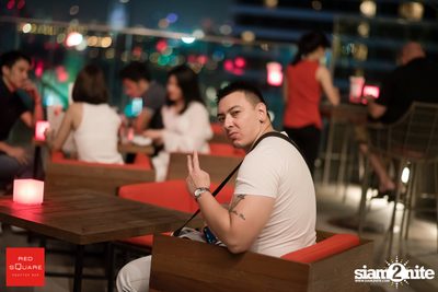 Ladies Night Launch Party ที่ เรดสแควร์ รูฟท็อป บาร์ — photo 68