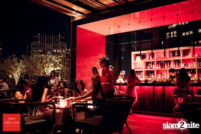 Ladies Night Launch Party ที่ เรดสแควร์ รูฟท็อป บาร์ — photo 92