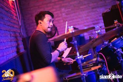 Friday x Yokee Playboy at 20Something Bar — photo 67