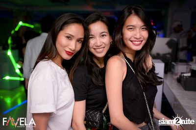 Friday Night at Favela Thonglor — photo 18