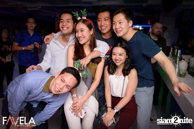 Friday Night at Favela Thonglor — photo 25