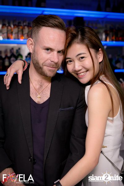 Friday Night at Favela Thonglor — photo 33