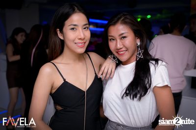 Friday Night at Favela Thonglor — photo 38