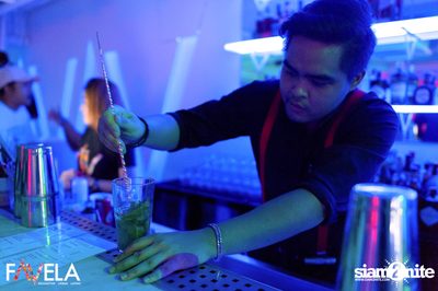 Friday Night at Favela Thonglor — photo 47