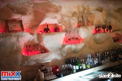 Hot Pants Meets Stilettos Party at MIXX Bangkok — photo 19