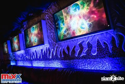 Hot Pants Meets Stilettos Party at MIXX Bangkok — photo 21
