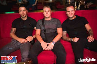 Hot Pants Meets Stilettos Party at MIXX Bangkok — photo 33