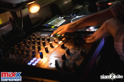 Hot Pants Meets Stilettos Party at MIXX Bangkok — photo 34