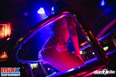 Hot Pants Meets Stilettos Party at MIXX Bangkok — photo 71