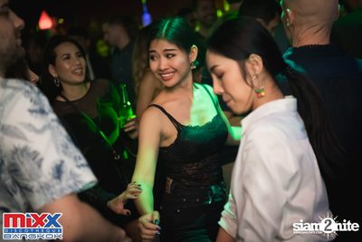Hot Pants Meets Stilettos Party at MIXX Bangkok — photo 103