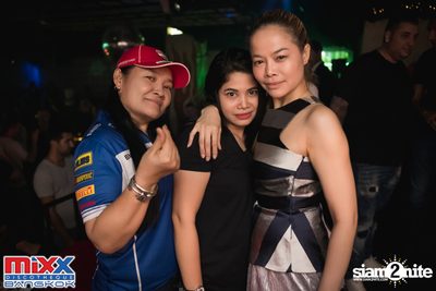 Hot Pants Meets Stilettos Party at MIXX Bangkok — photo 110