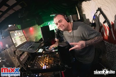 Hot Pants Meets Stilettos Party at MIXX Bangkok — photo 113
